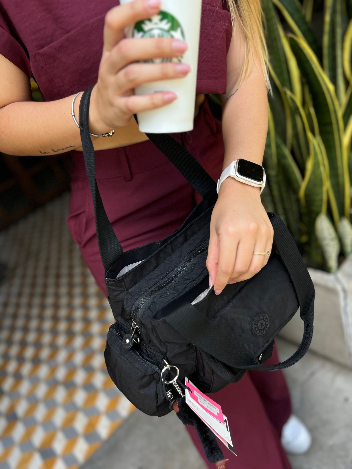 Bolso De Mano Negro