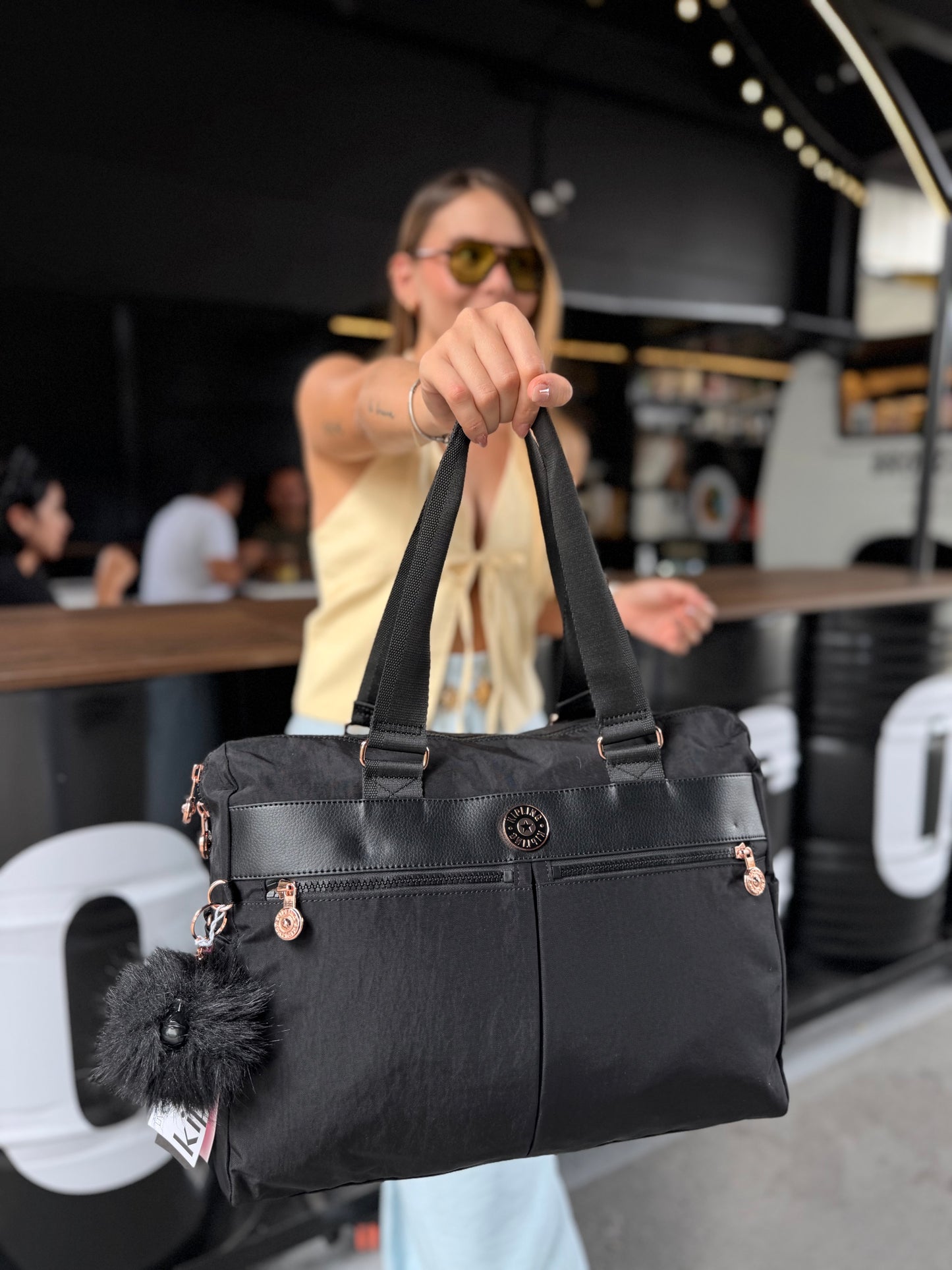 Bolso De Mano Negro