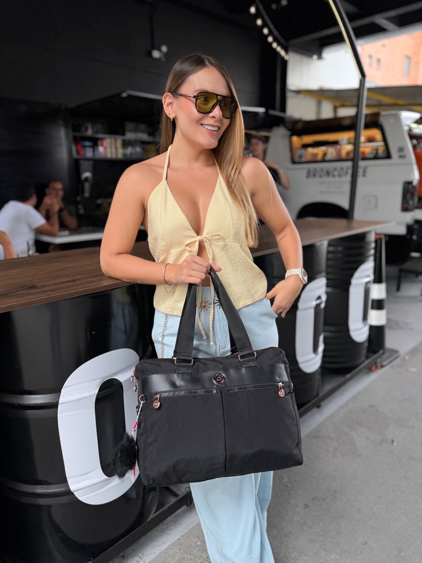 Bolso De Mano Negro