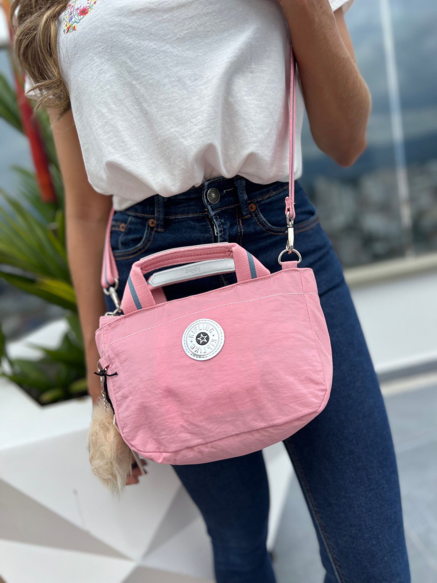 Bolso De Mano Mini Rosado Mate