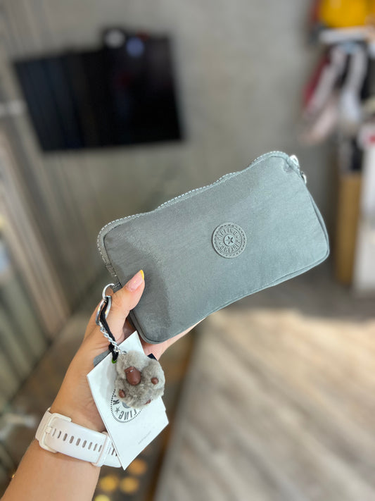 Cartuchera-Cosmetiquera Gris