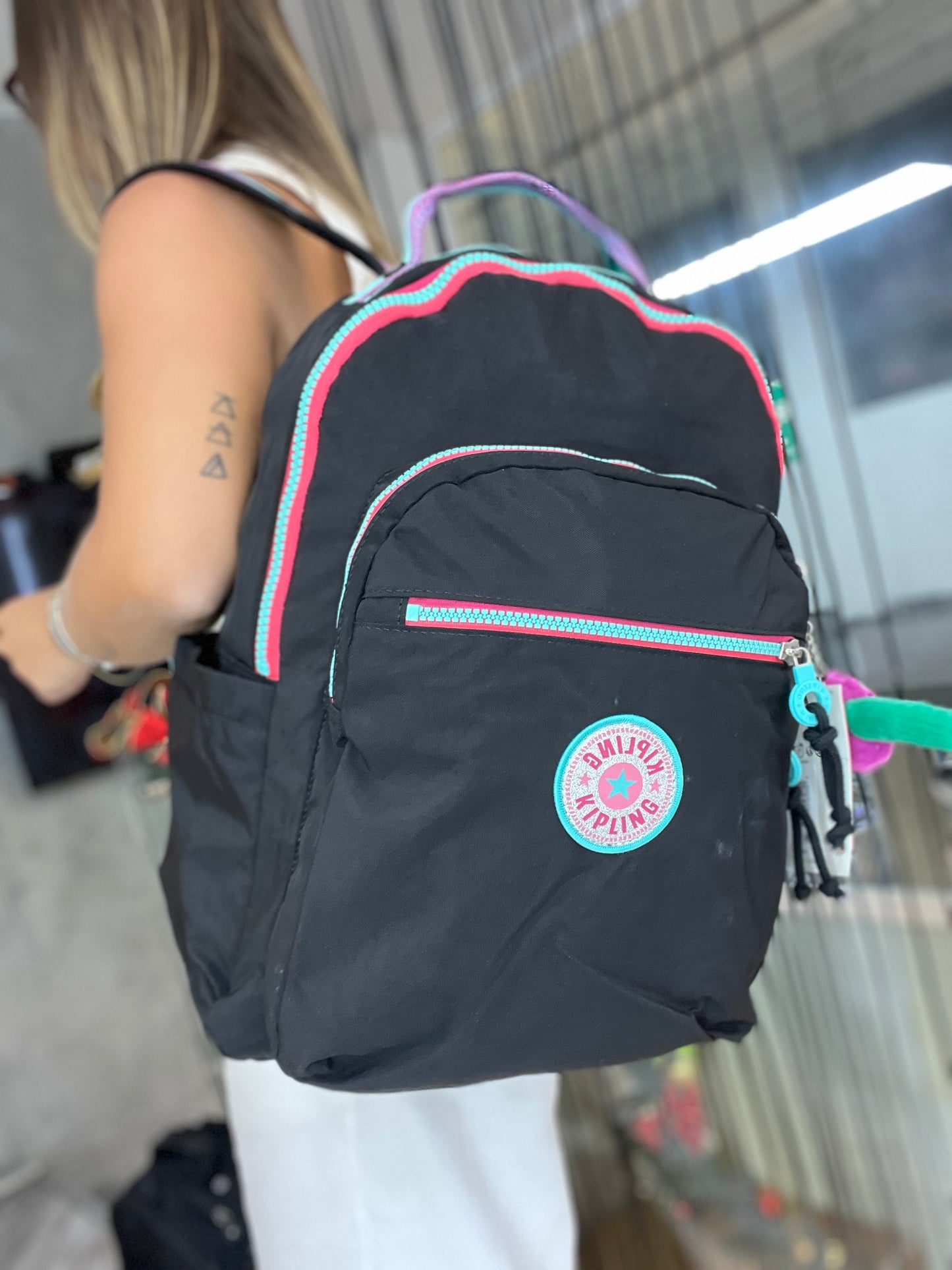 Morral Talla L Negro