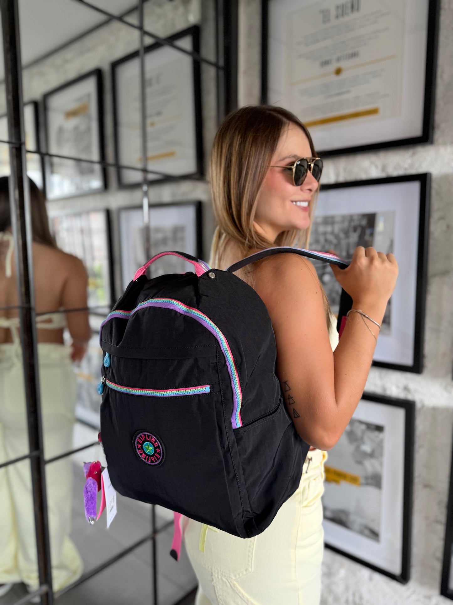 Morral Talla M Negro