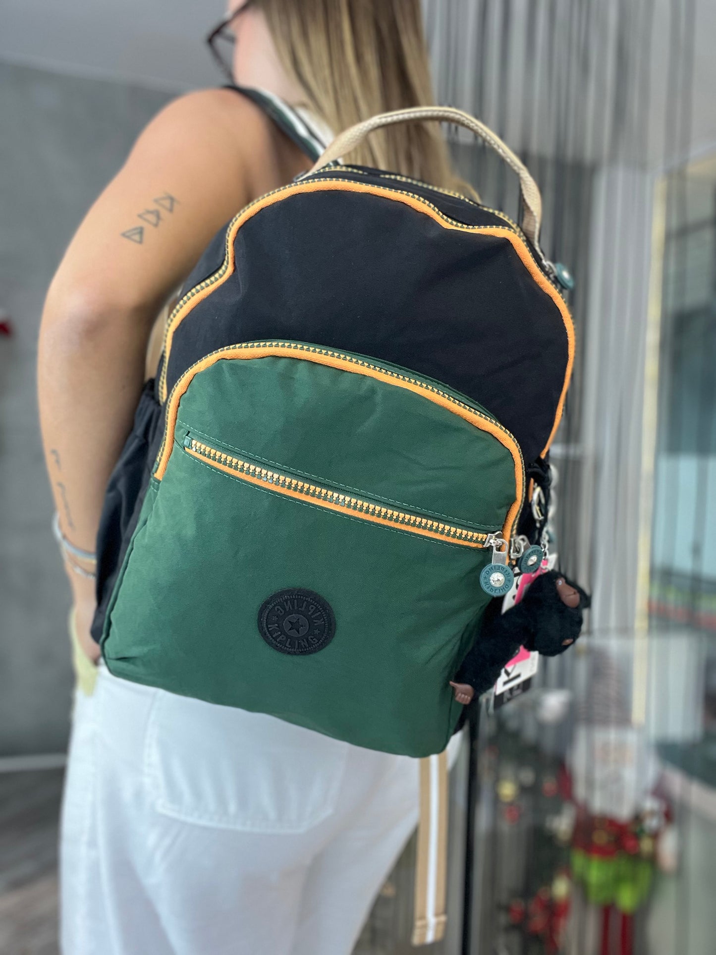 Morral Talla M Negro-Verde